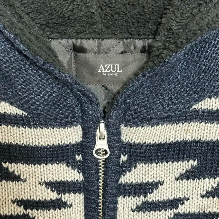 AZUL BY MOUSSY 마우지 나바호 패턴 집업 가디건