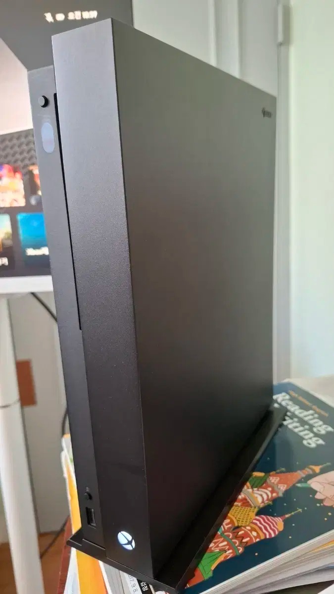 엑스박스원X xbox one x 500GB SSD.+4세대 패드